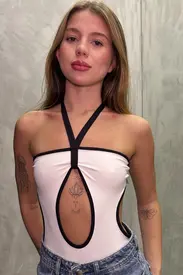 BODY CURVE LUD